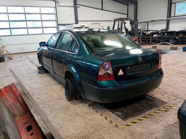 bontott VW PASSAT B5 Tank