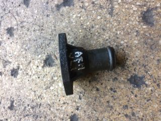 bontott VW PASSAT B5 Termosztátház