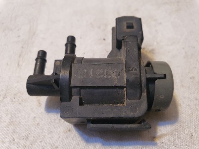 bontott VW PASSAT B5 Turbó Vákum Szelep