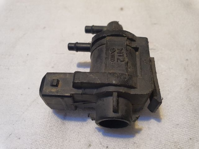 bontott VW PASSAT B5 Turbó Vákum Szelep