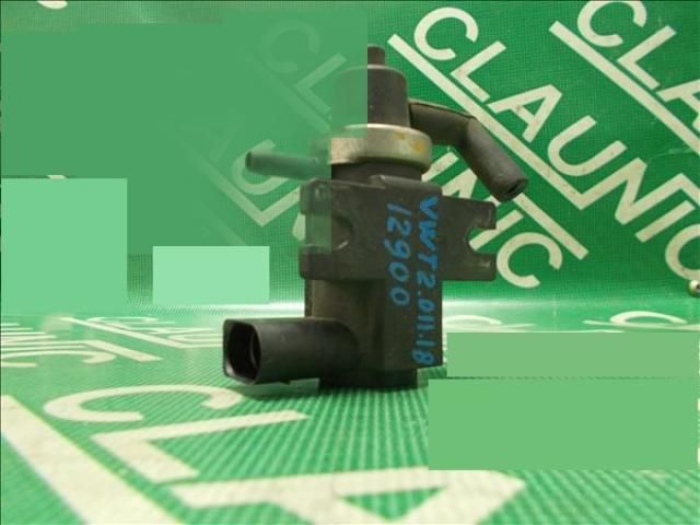 bontott VW PASSAT B5 Turbó Vákum Szelep