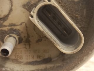 bontott VW PASSAT B5 Üzemanyag Szivattyú