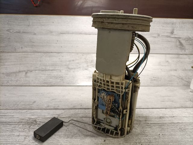 bontott VW PASSAT B5 Üzemanyag Szivattyú