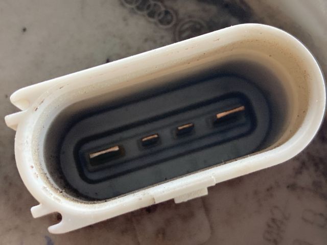 bontott VW PASSAT B5 Üzemanyag Szivattyú