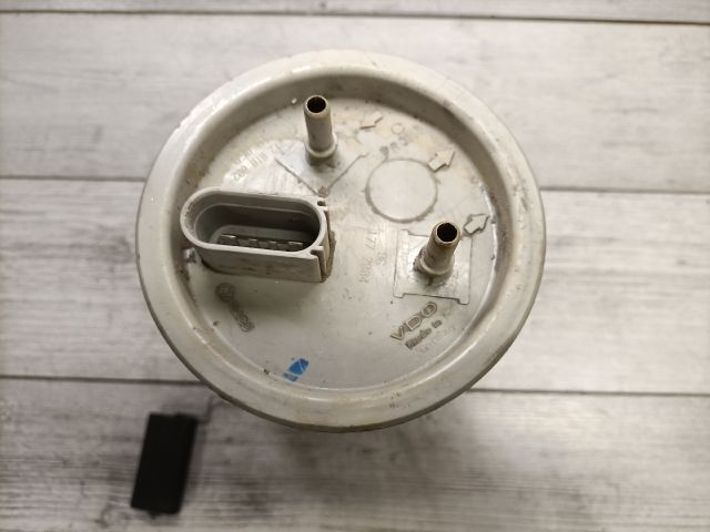 bontott VW PASSAT B5 Üzemanyag Szivattyú