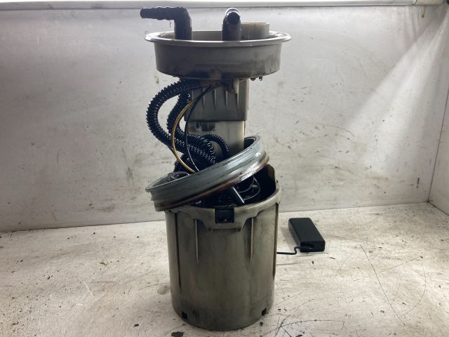 bontott VW PASSAT B5 Üzemanyag Szivattyú