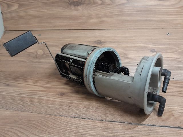 bontott VW PASSAT B5 Üzemanyag Szivattyú