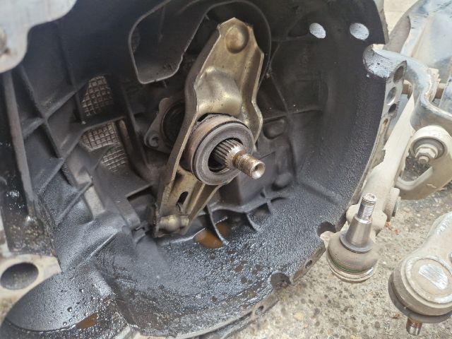 bontott VW PASSAT B5 Váltó (Mechanikus)