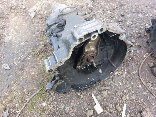 bontott VW PASSAT B5 Váltó (Mechanikus)