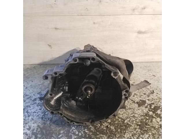 bontott VW PASSAT B5 Váltó (Mechanikus)