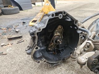 bontott VW PASSAT B5 Váltó (Mechanikus)
