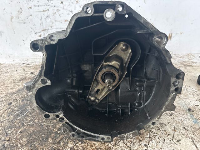 bontott VW PASSAT B5 Váltó (Mechanikus)