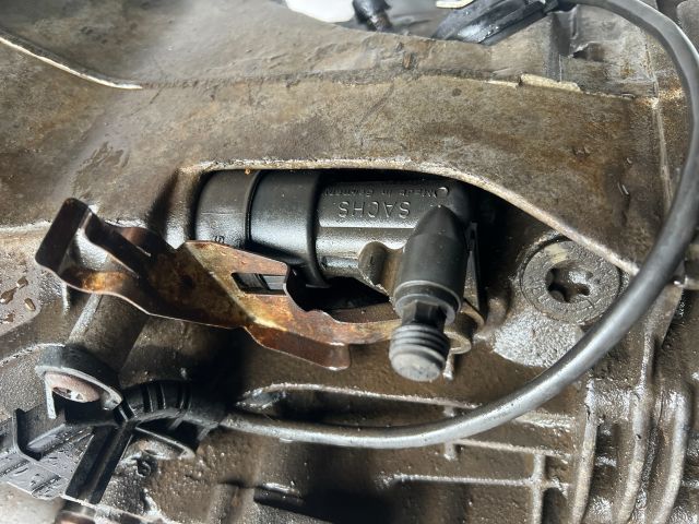 bontott VW PASSAT B5 Váltó (Mechanikus)