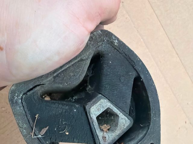 bontott VW PASSAT B5 Váltó Tartó Bak (Pozíciófüggetlen)