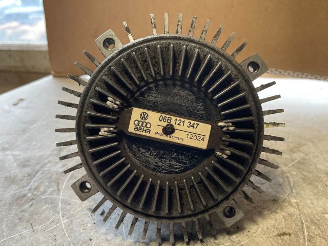 bontott VW PASSAT B5 Viszkóventilátor Hűtőventilátor