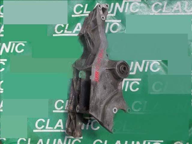 bontott VW PASSAT B5 Generátor Tartó Bak