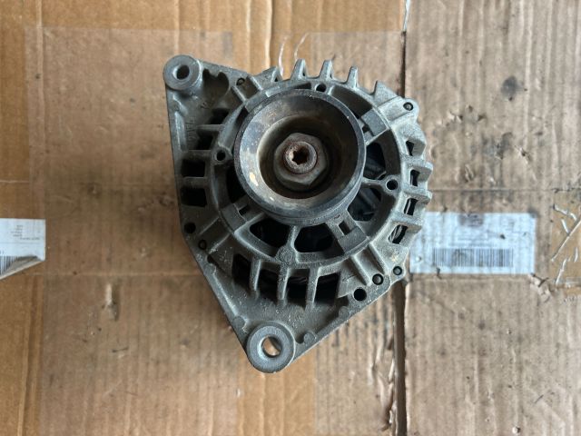 bontott VW PASSAT B5 Generátor