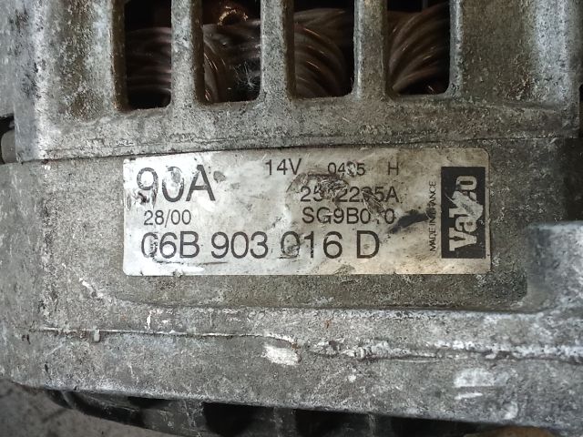 bontott VW PASSAT B5 Generátor