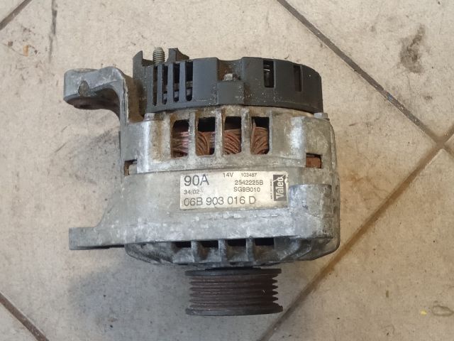 bontott VW PASSAT B5 Generátor