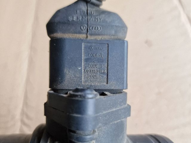 bontott VW PASSAT B5 Légtömegmérő