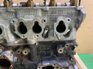 bontott VW PASSAT B5 Motor (Fűzött blokk hengerfejjel)