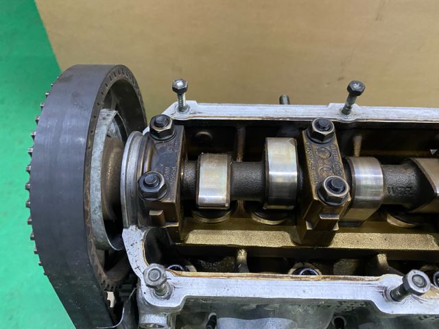 bontott VW PASSAT B5 Motor (Fűzött blokk hengerfejjel)