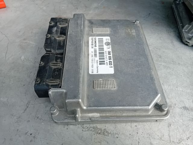 bontott VW PASSAT B5 Motorvezérlő