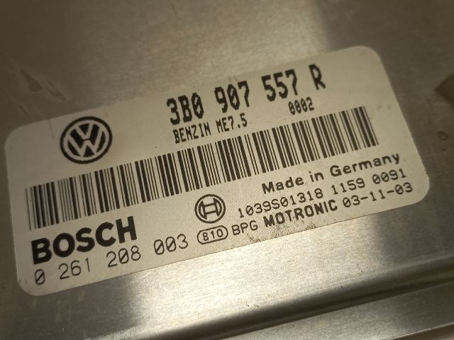 bontott VW PASSAT B5 Motorvezérlő