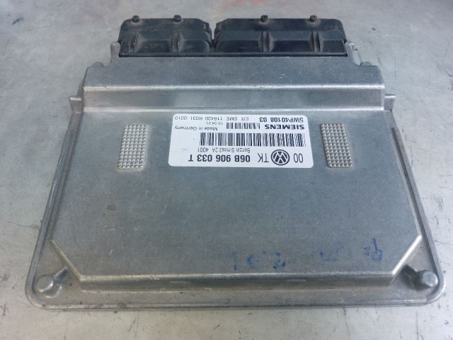 bontott VW PASSAT B5 Motorvezérlő