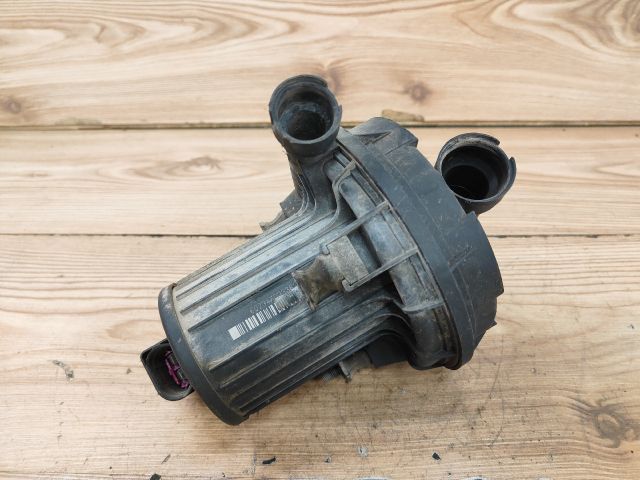 bontott VW PASSAT B5 Szekunder Levegő Szivattyú