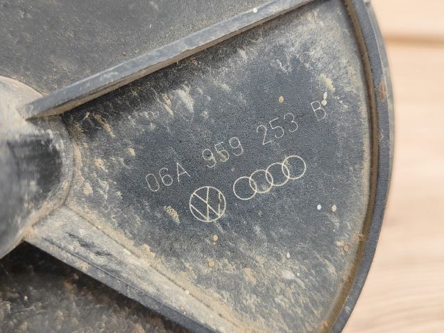 bontott VW PASSAT B5 Szekunder Levegő Szivattyú