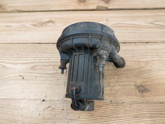 bontott VW PASSAT B5 Szekunder Levegő Szivattyú