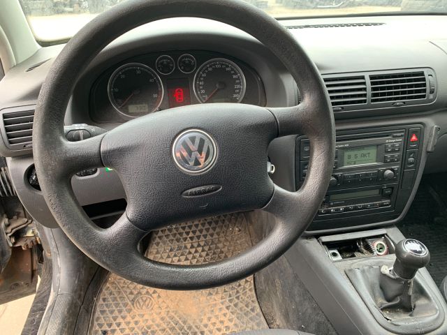 bontott VW PASSAT B5 Bal hátsó Lengéscsillapító