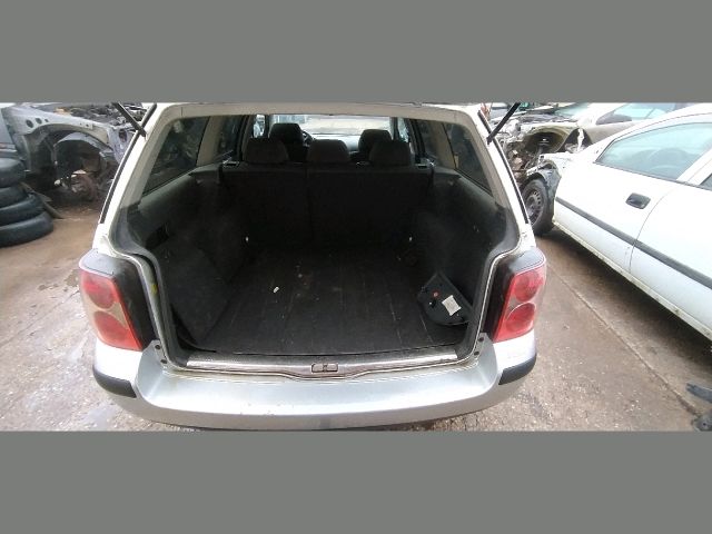 bontott VW PASSAT B5 Bal hátsó Rugó