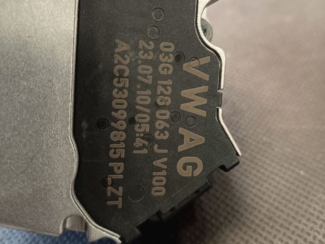 bontott VW PASSAT B5 Fojtószelep (Elektromos)