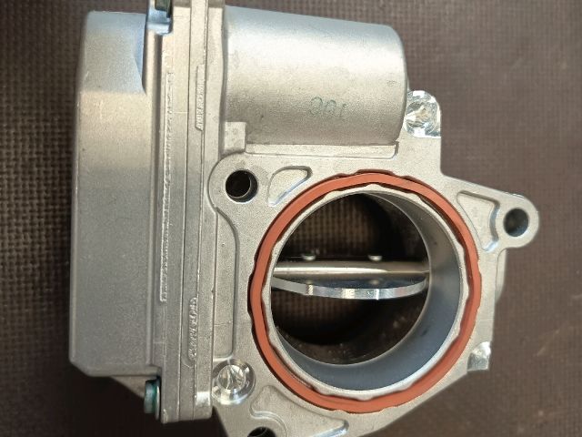 bontott VW PASSAT B5 Fojtószelep (Elektromos)