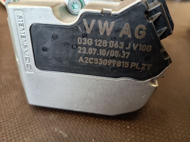 bontott VW PASSAT B5 Fojtószelep (Elektromos)