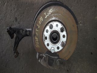 bontott VW PASSAT B5 Jobb első Csonkállvány Kerékaggyal