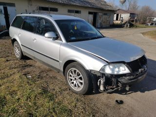 bontott VW PASSAT B5 Komplett Homlokfal (Részeivel)