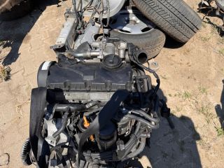 bontott VW PASSAT B5 Komplett Motor (Segédberendezésekkel)