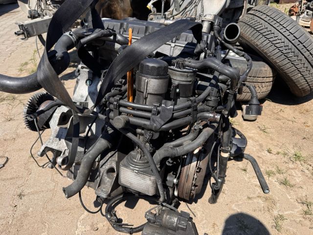 bontott VW PASSAT B5 Komplett Motor (Segédberendezésekkel)
