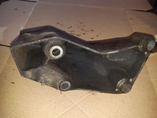 bontott VW PASSAT B5 Motor Tartó Bak Bal