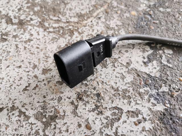 bontott VW PASSAT B5 Vezérműtengely Fordulatszám Jeladó