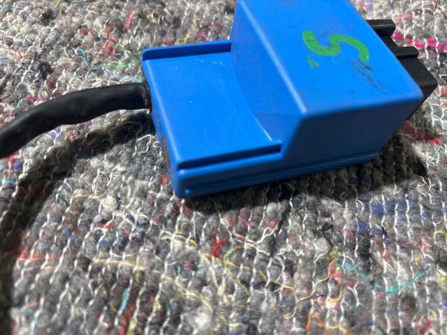 bontott VW PASSAT B5 Üzemanyag Szivattyú Relé