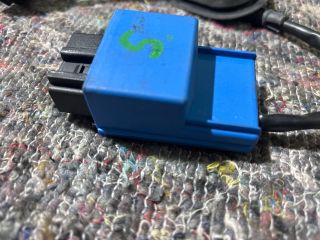 bontott VW PASSAT B5 Üzemanyag Szivattyú Relé