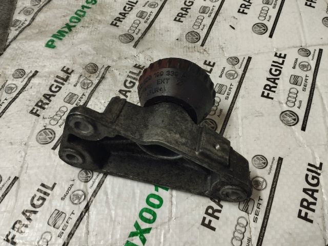 bontott VW PASSAT B5 Billenésgátló Bak