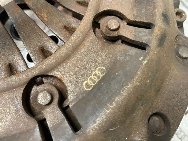 bontott VW PASSAT B5 Kuplung Szett Lendkerékkel