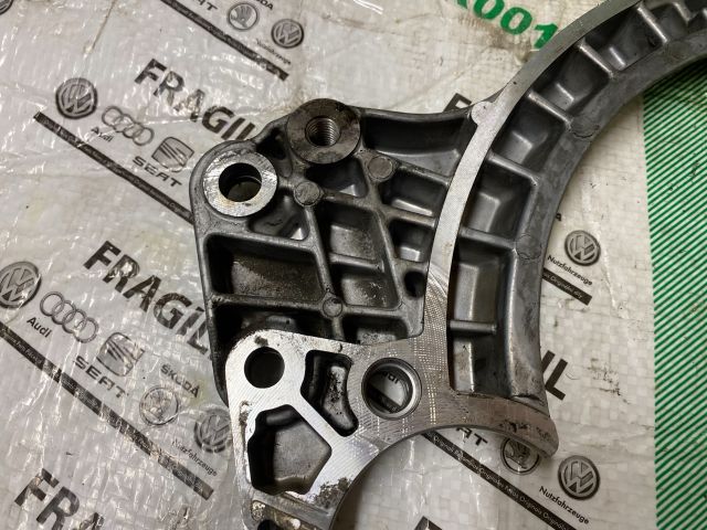 bontott VW PASSAT B5 Motor Tartó Bak (Fém)