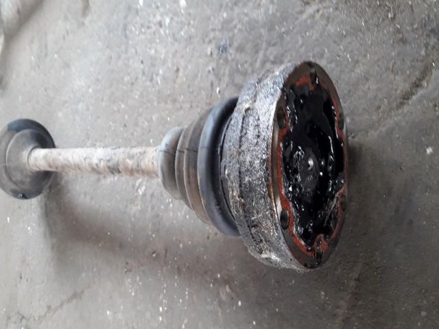 bontott VW PASSAT B5 Hátsó Féltengely (Pozíciófüggetlen)