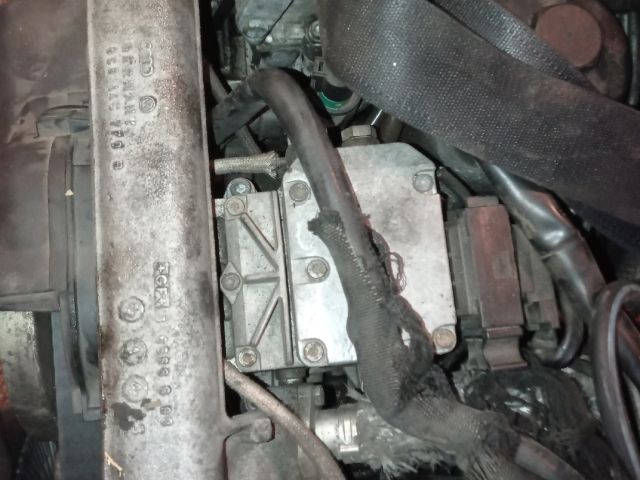 bontott VW PASSAT B5 Adagoló